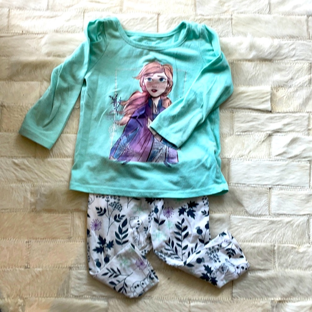Anna Disney’s Frozen play clothes/ jammies
